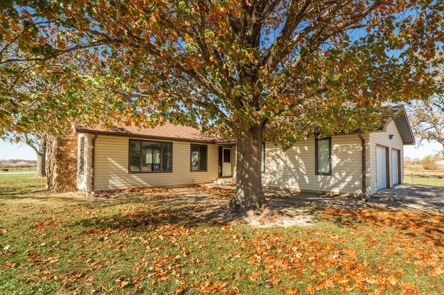 277 Bison Road, Seymour, MO 65746