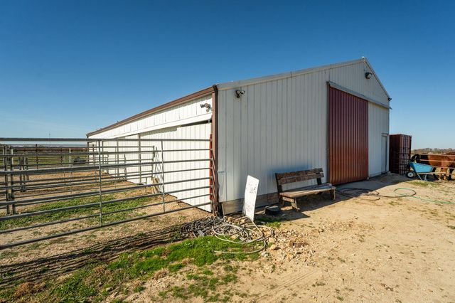 277 Bison Road, Seymour, MO 65746