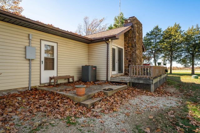 277 Bison Road, Seymour, MO 65746