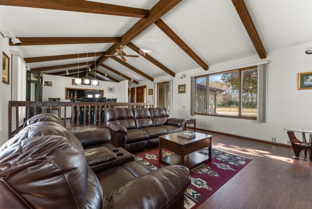 277 Bison Road, Seymour, MO 65746