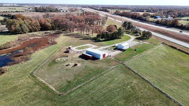277 Bison Road, Seymour, MO 65746