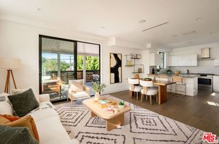 6075 Hargis Street, Los Angeles, CA 90034