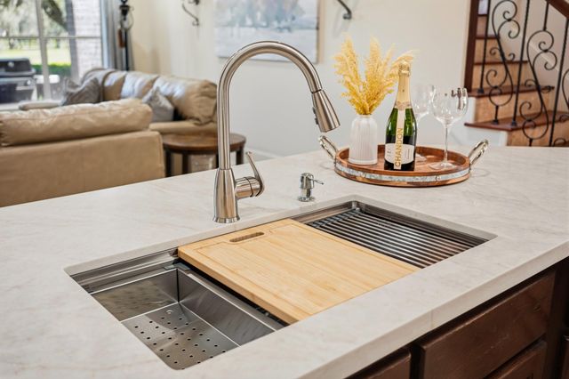 4302 Weston Drive, Fulshear, TX 77441