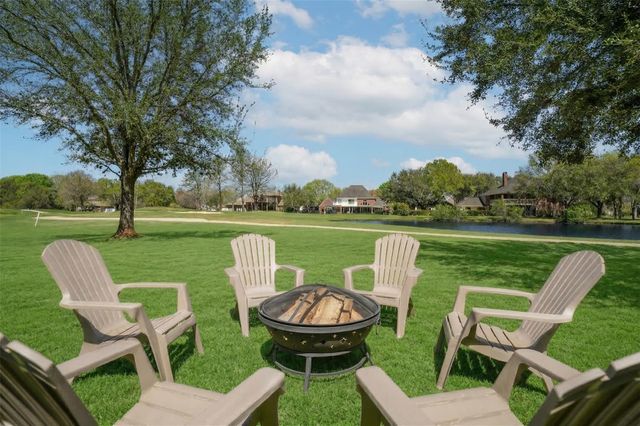 4302 Weston Drive, Fulshear, TX 77441