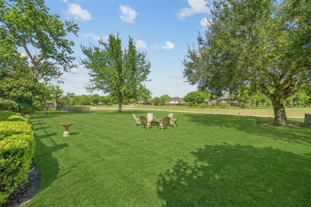 4302 Weston Drive, Fulshear, TX 77441