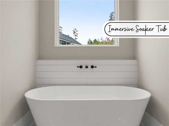 6017 Bluewater Boulevard, Gainesville, GA 30506