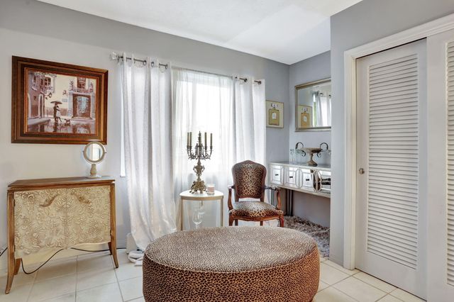 2131 NE 42nd Court 210e, Lighthouse Point, FL 33064