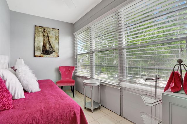 2131 NE 42nd Court 210e, Lighthouse Point, FL 33064