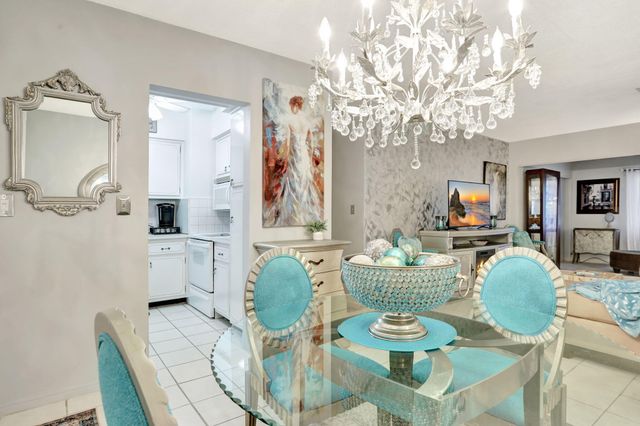 2131 NE 42nd Court 210e, Lighthouse Point, FL 33064