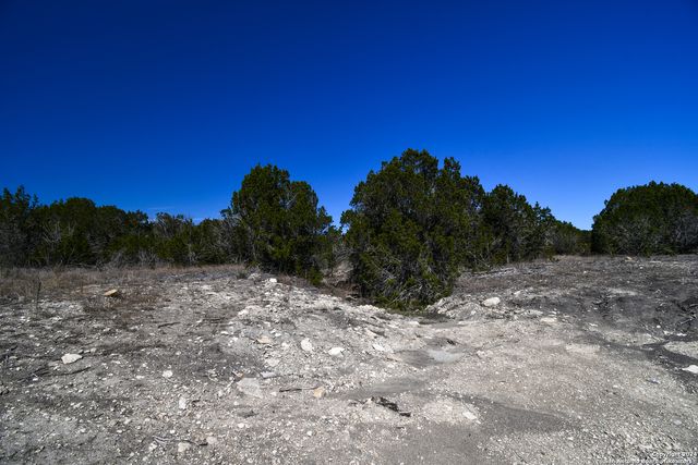 665 Cool Creek Rd, Camp Verde, TX 78010