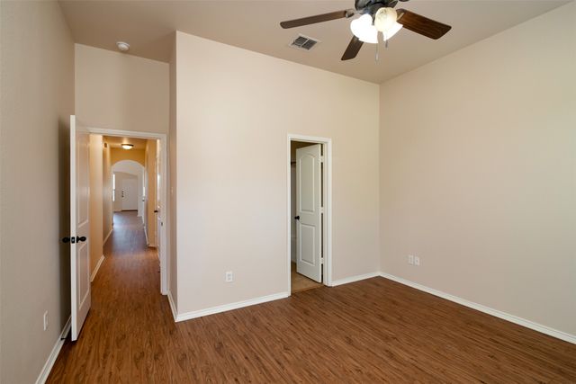366 Schirra Court, Lavon, TX 75166