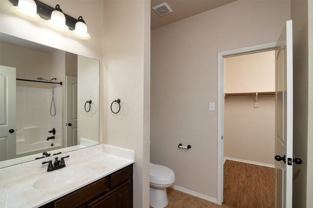 366 Schirra Court, Lavon, TX 75166
