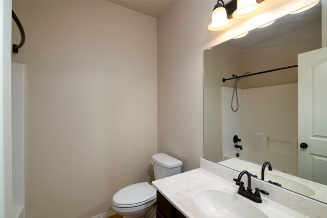 366 Schirra Court, Lavon, TX 75166