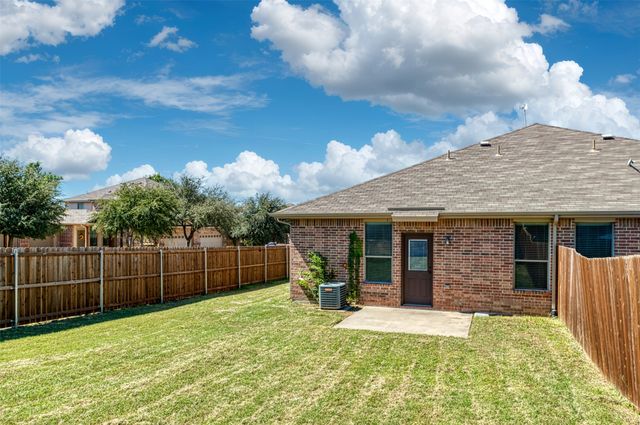 366 Schirra Court, Lavon, TX 75166
