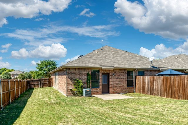 366 Schirra Court, Lavon, TX 75166