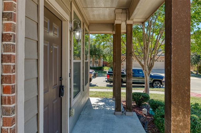 366 Schirra Court, Lavon, TX 75166