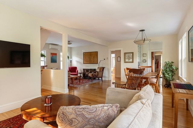 223 Lakeview Ave 223, Cambridge, MA 02138