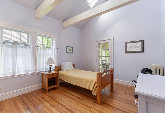 223 Lakeview Ave 223, Cambridge, MA 02138