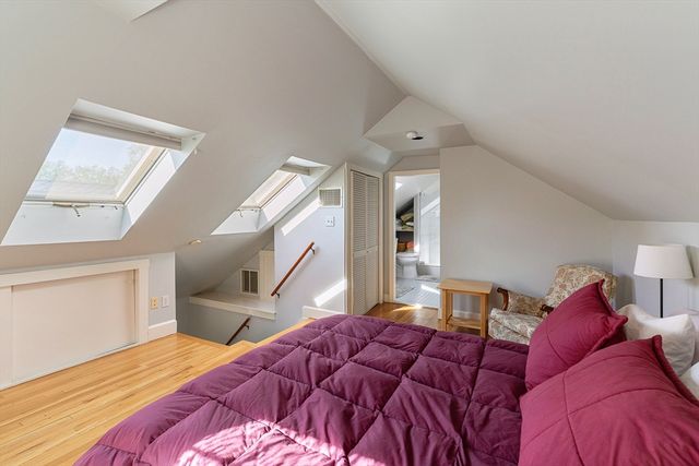 223 Lakeview Ave 223, Cambridge, MA 02138
