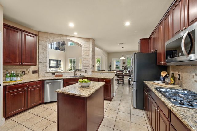 3000 Covington PL, Round Rock, TX 78681