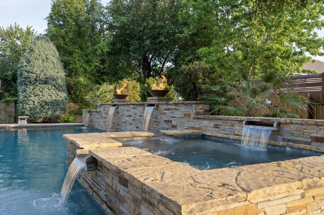 3000 Covington PL, Round Rock, TX 78681