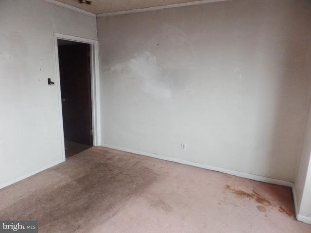 3460 ALMOND ST, Philadelphia, PA 19134
