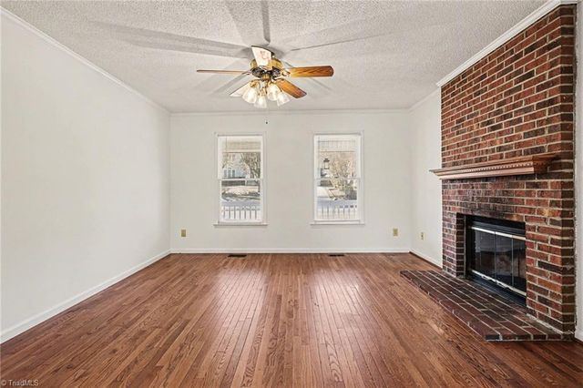 3226 Derby Circle, High Point, NC 27265