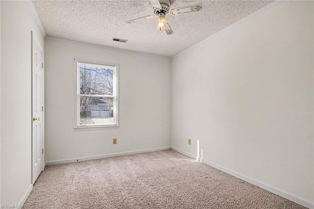 3226 Derby Circle, High Point, NC 27265