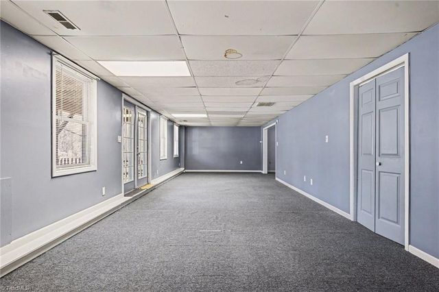 3226 Derby Circle, High Point, NC 27265