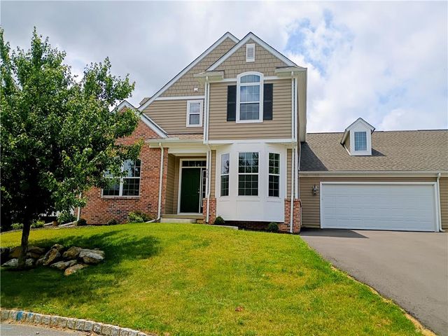 868 Veneto Court, Forks Twp, PA 18040