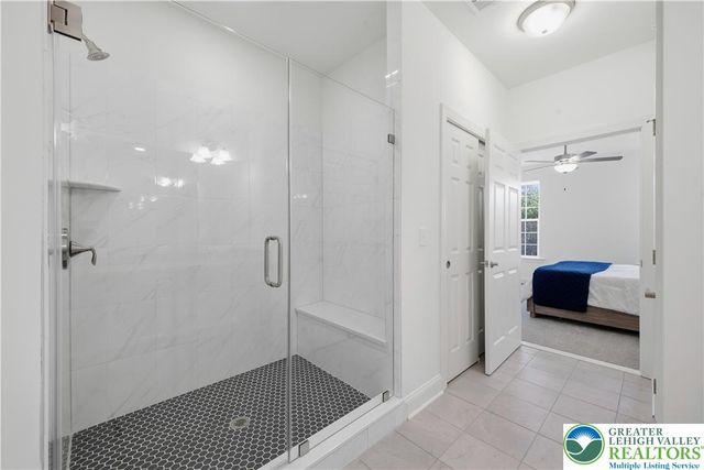 868 Veneto Court, Forks Twp, PA 18040