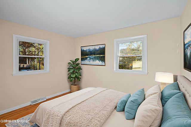 10 Dawn Drive, Glenville, NY 12302