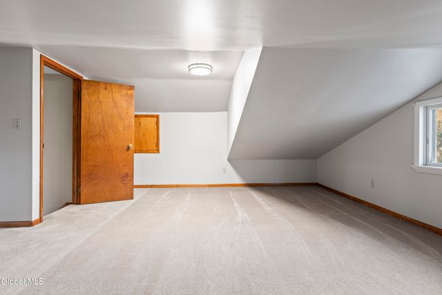 10 Dawn Drive, Glenville, NY 12302