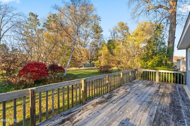 10 Dawn Drive, Glenville, NY 12302