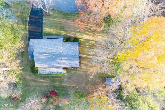 10 Dawn Drive, Glenville, NY 12302