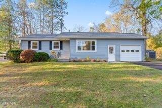 10 Dawn Drive, Glenville, NY 12302