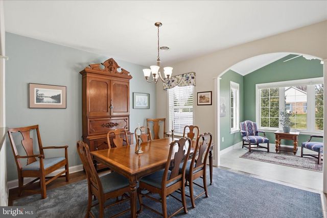 321 PIN OAK DR, Lititz, PA 17543