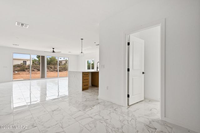 3355 W Jayte Court, Tucson, AZ 85745