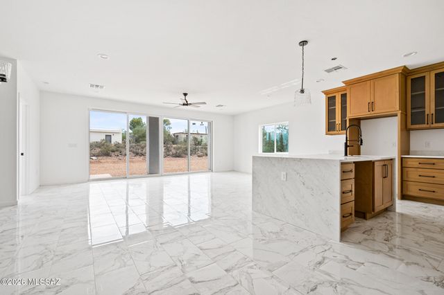 3355 W Jayte Court, Tucson, AZ 85745