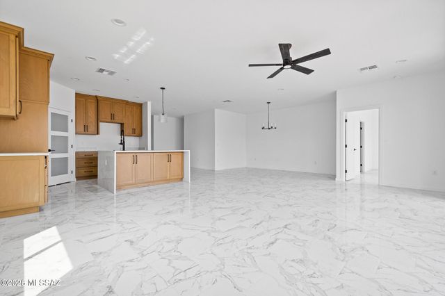3355 W Jayte Court, Tucson, AZ 85745