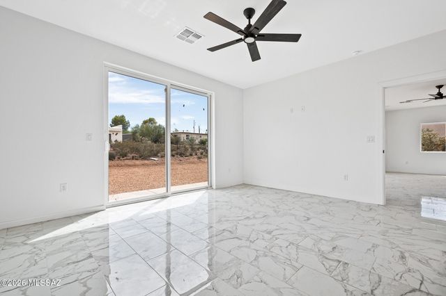 3355 W Jayte Court, Tucson, AZ 85745
