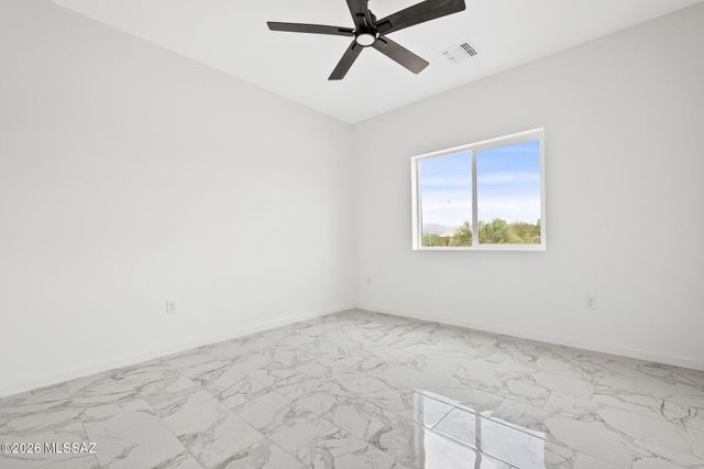 3355 W Jayte Court, Tucson, AZ 85745