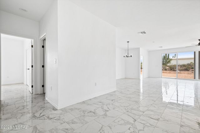 3355 W Jayte Court, Tucson, AZ 85745