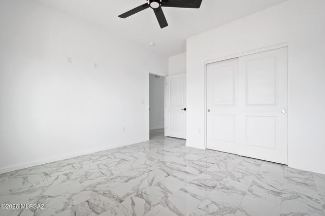 3355 W Jayte Court, Tucson, AZ 85745