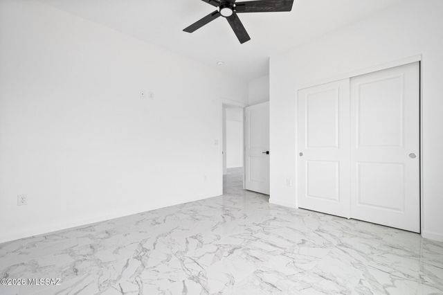 3355 W Jayte Court, Tucson, AZ 85745