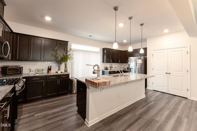 1296 Barn Cat Way, Apex, NC 27502