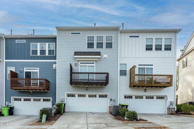 1296 Barn Cat Way, Apex, NC 27502