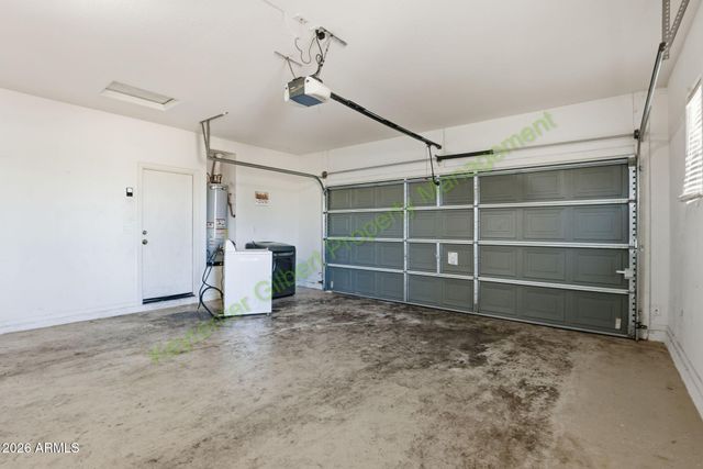 1621 S STARLING Drive, Gilbert, AZ 85295