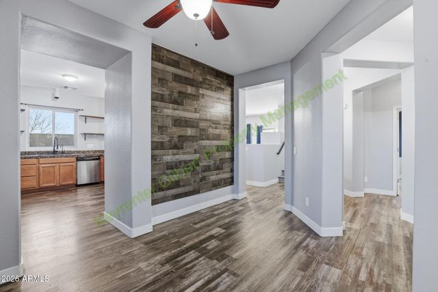 1621 S STARLING Drive, Gilbert, AZ 85295