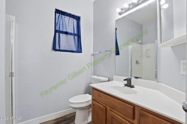 1621 S STARLING Drive, Gilbert, AZ 85295